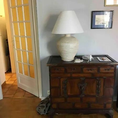 Apartment Pleasant With Balcony Nizza