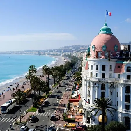 Apartment Pleasant With Balcony